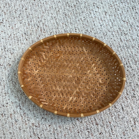 Other - Vintage Bamboo Basket oval-shaped fruit basket 12x9.5”